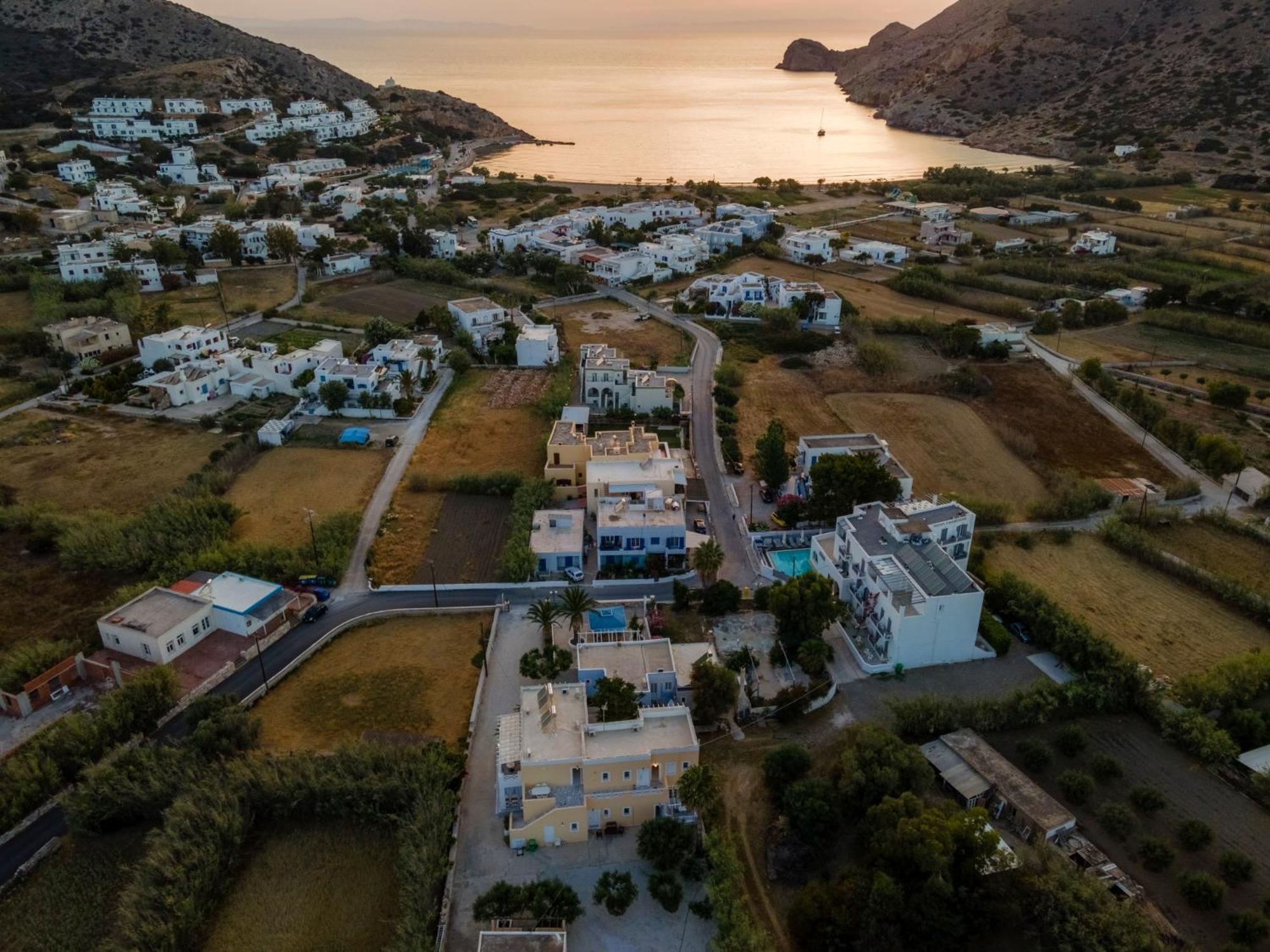 Blue Sea Hotel Galissas Buitenkant foto